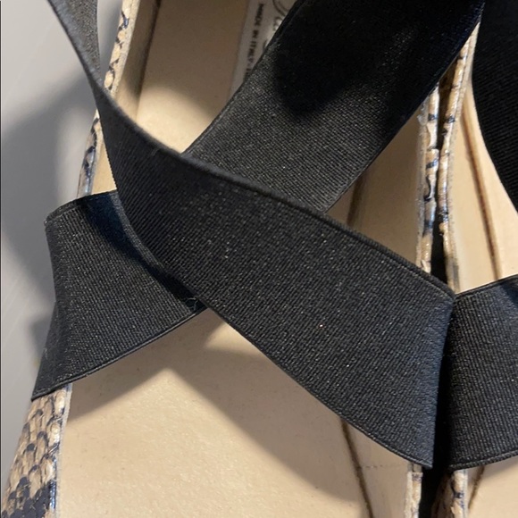 SAKS 5th Ave XCross Python Ballet Flats Blk Roccia. Never worn! - Picture 9 of 9